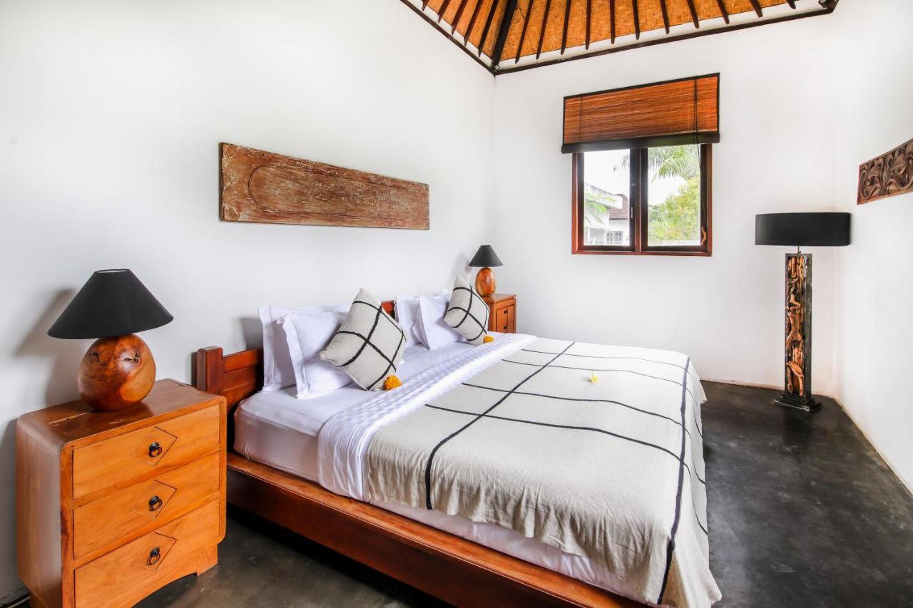 Villa Malou Seminyak  Exterior photo