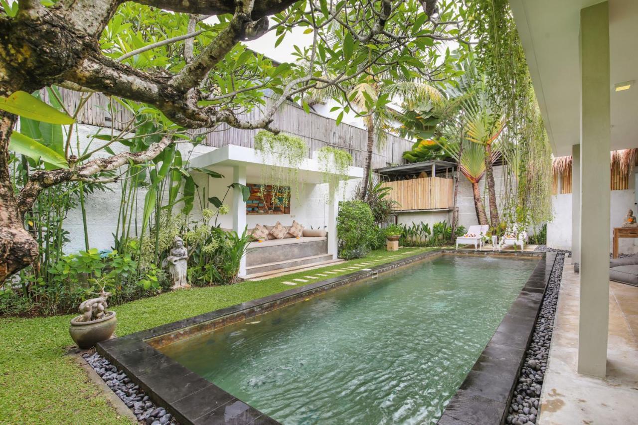 Villa Malou Seminyak  Exterior photo